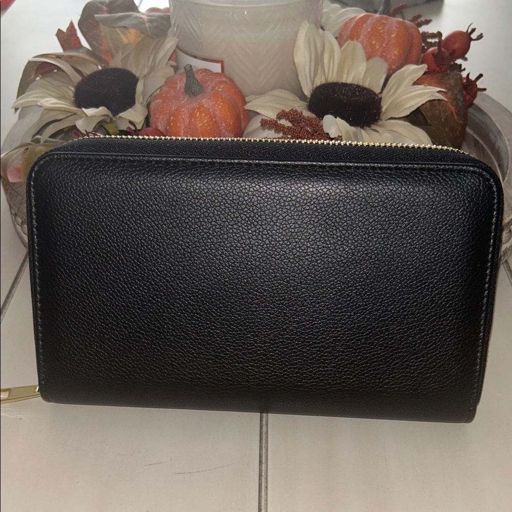 Black Pebble Zip Budgeting Wallet